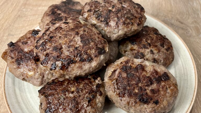 „Frikadellen“ – Albondigas alemanas